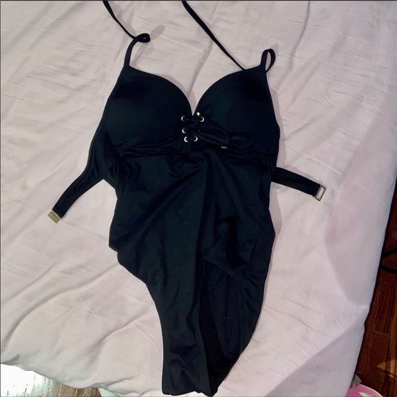 Black one piece bathing suit - Picture 1 of 4